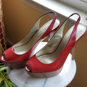 Plataform red sandals